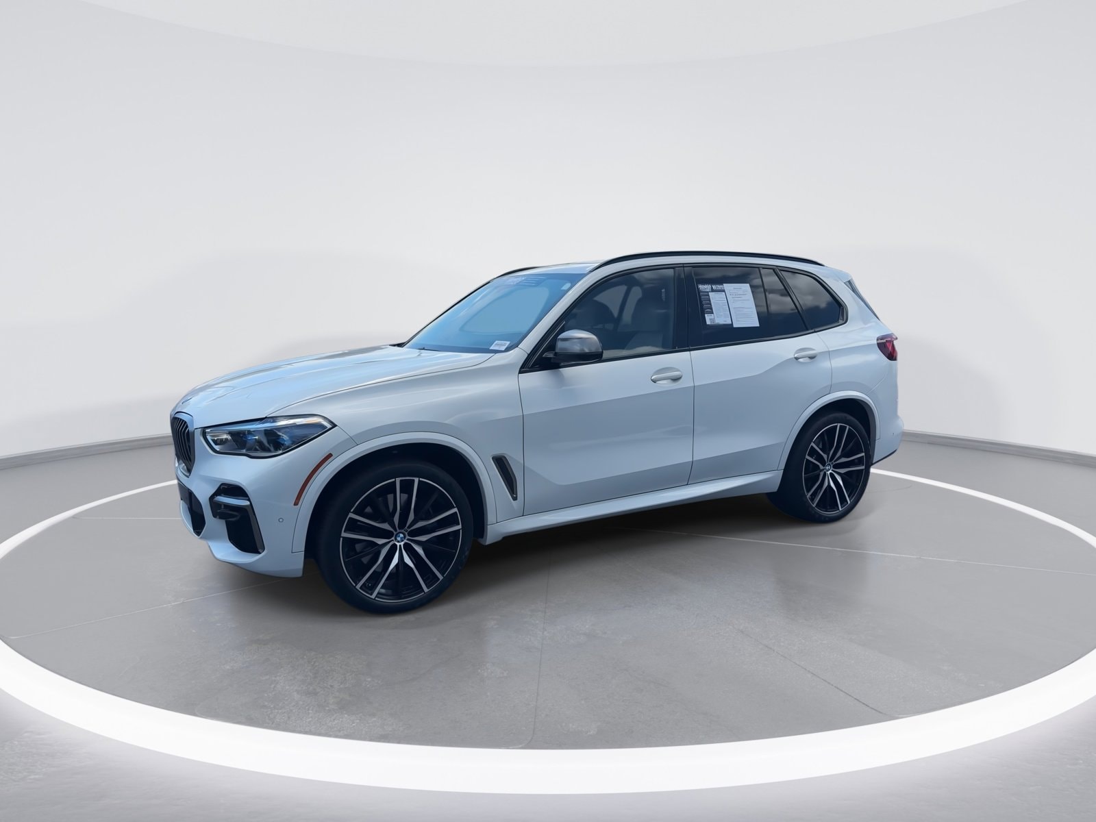 2023 BMW X5 M50i photo 4