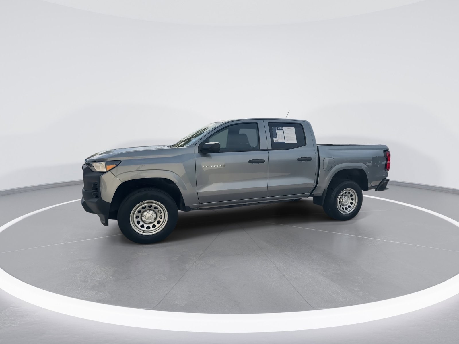 2023 Chevrolet Colorado 2WD Work Truck photo 4
