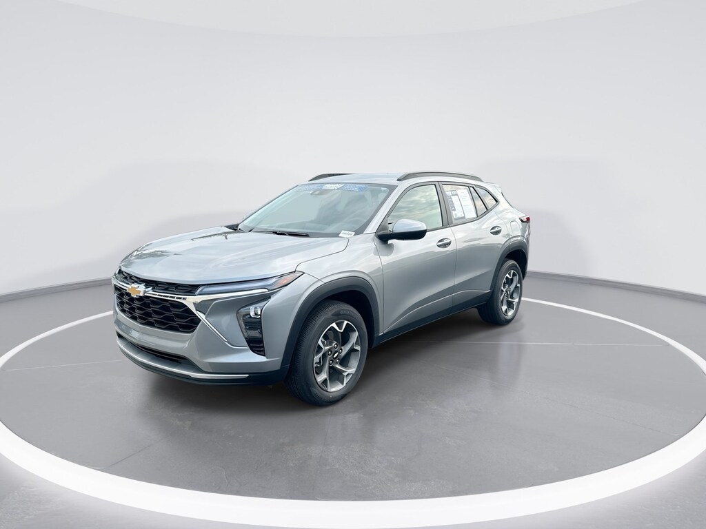 Used 2024 Chevrolet Trax LT SUV