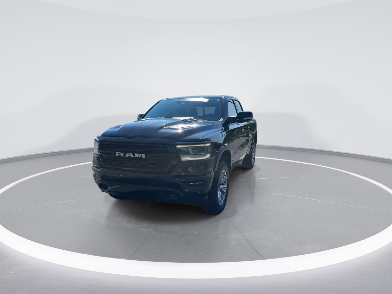 2022 Ram 1500 Laramie photo 2