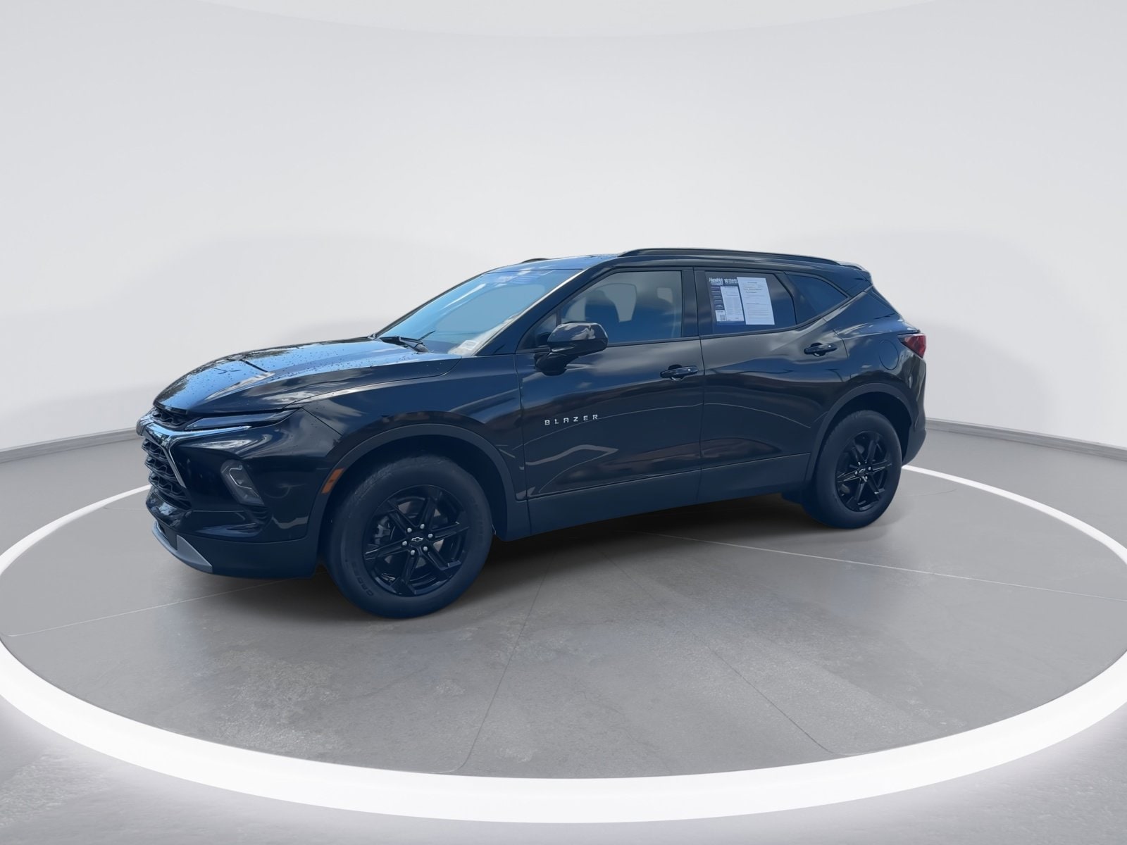 2024 Chevrolet Blazer LT photo 4