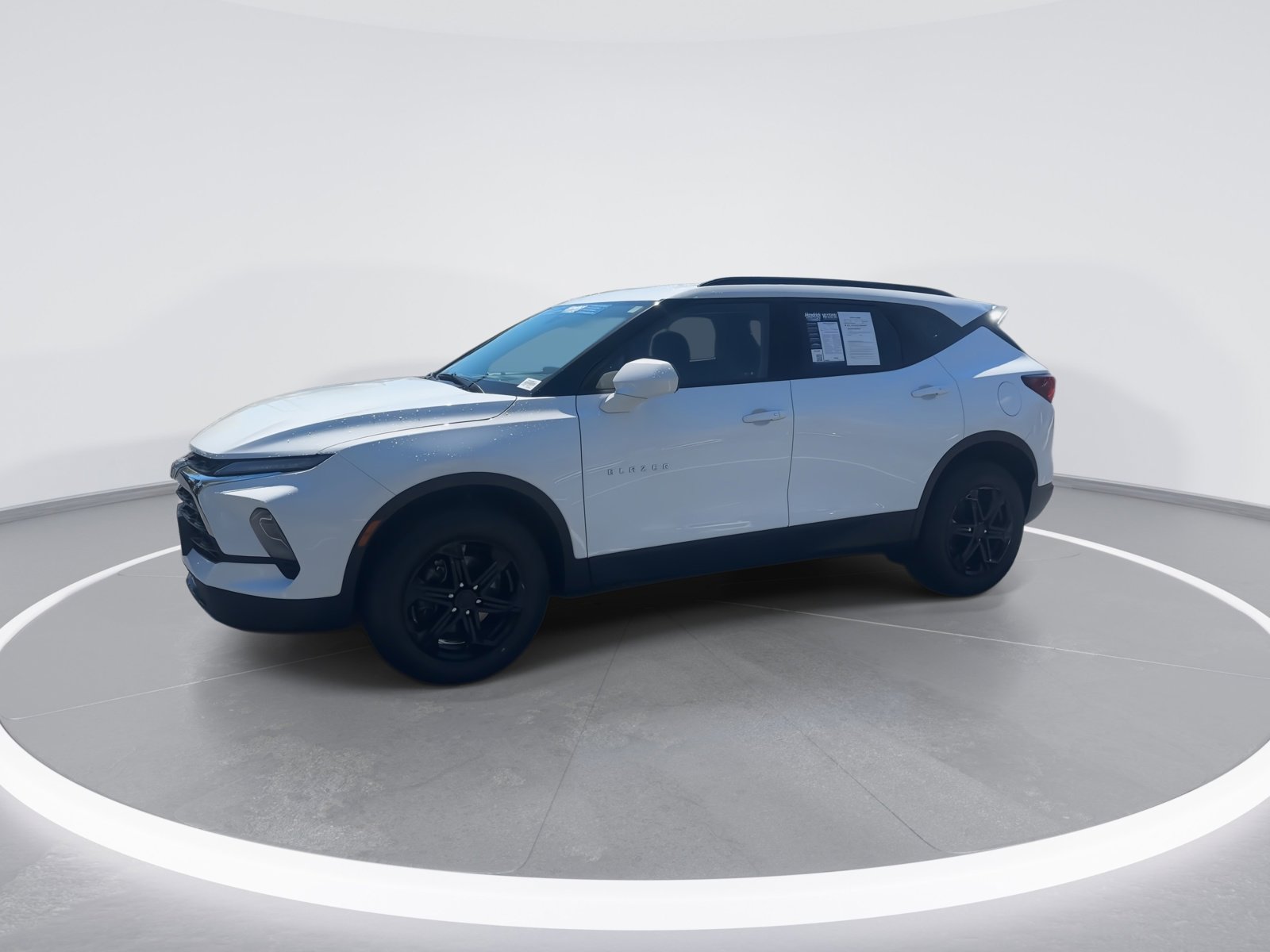 2024 Chevrolet Blazer LT photo 4