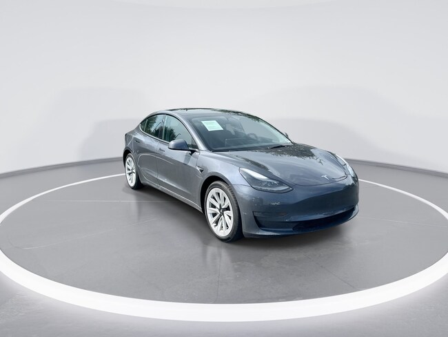 2023 Tesla Model 3 Sedan