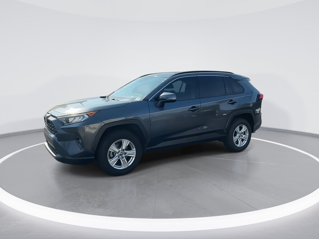 Used 2020 Toyota RAV4 XLE SUV