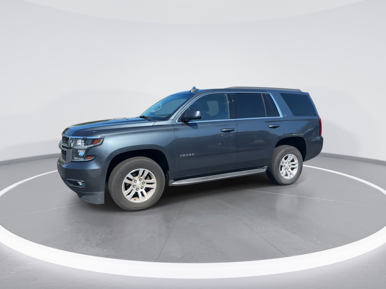 2020 Chevrolet Tahoe LT photo 5