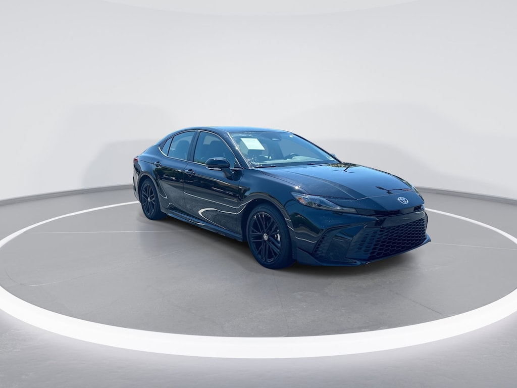 Used 2026 Toyota Camry SE Sedan