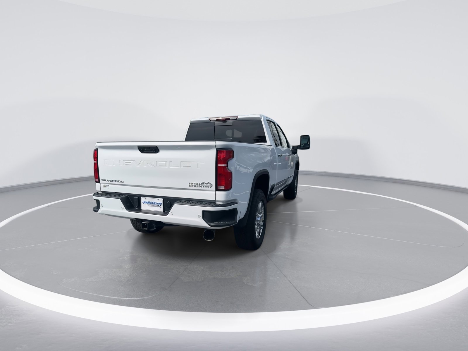 2026 Chevrolet Silverado 2500HD High Country photo 3