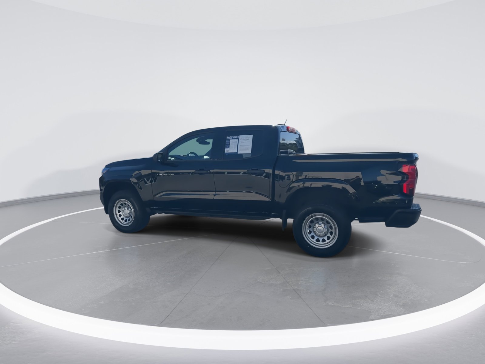 2023 Chevrolet Colorado 2WD Work Truck photo 6