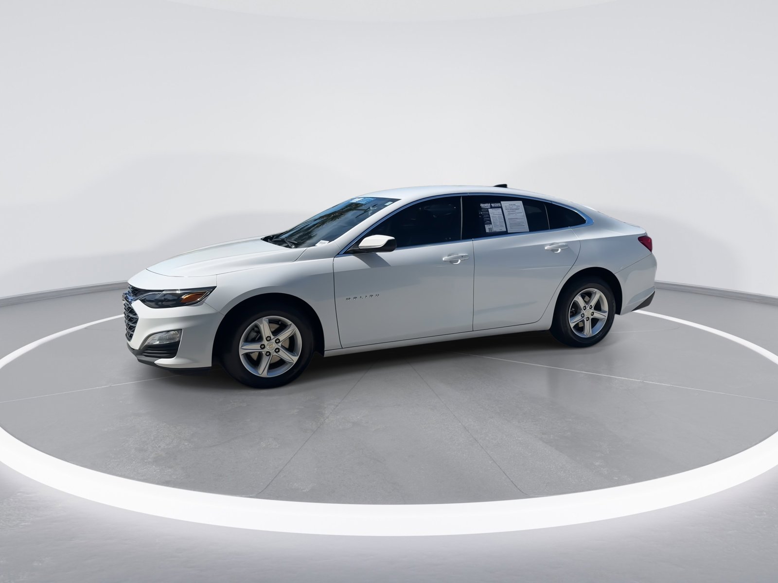 2024 Chevrolet Malibu LS photo 3