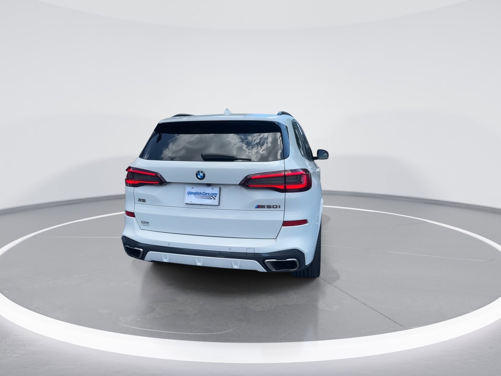 2023 BMW X5 M50i photo 3