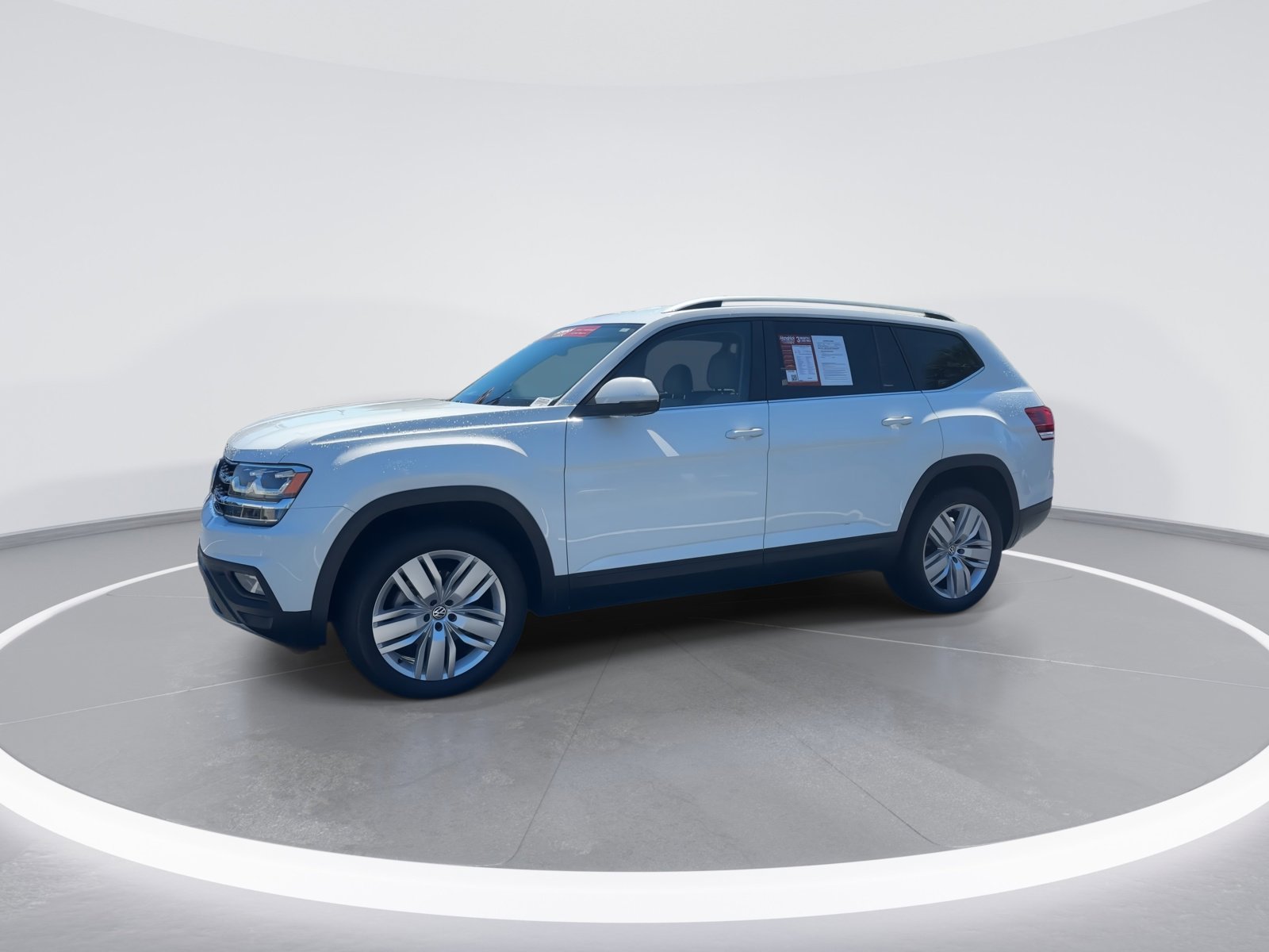 2019 Volkswagen Atlas 3.6L V6 SE w/Technology photo 4