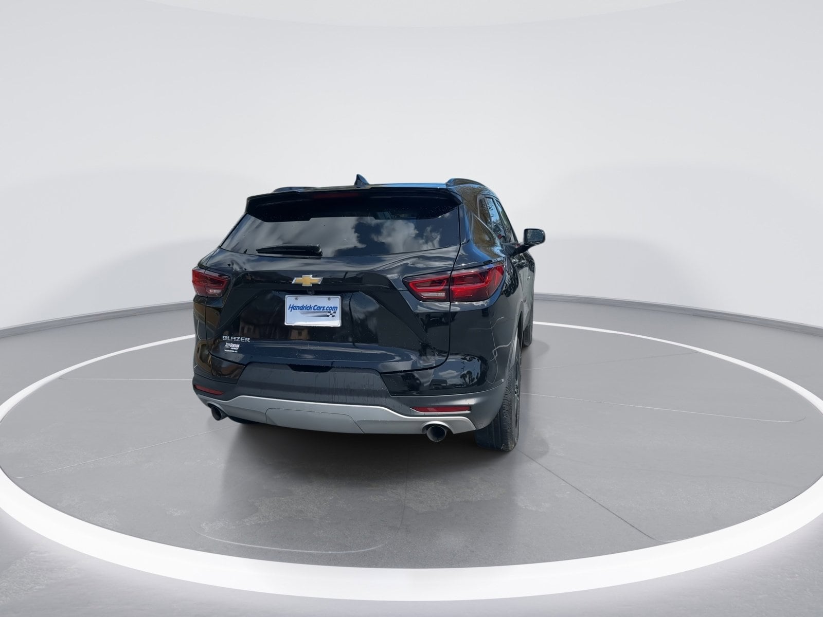 2024 Chevrolet Blazer LT photo 3