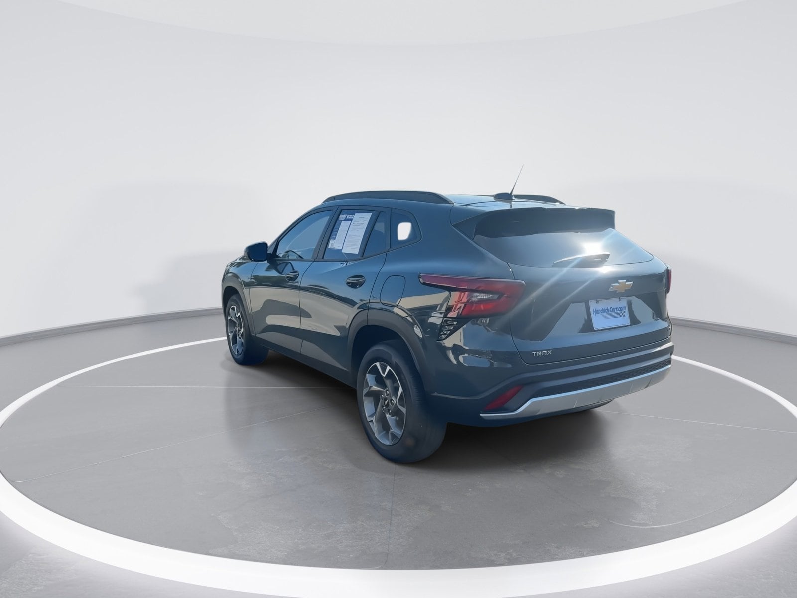 2025 Chevrolet Trax LT photo 6