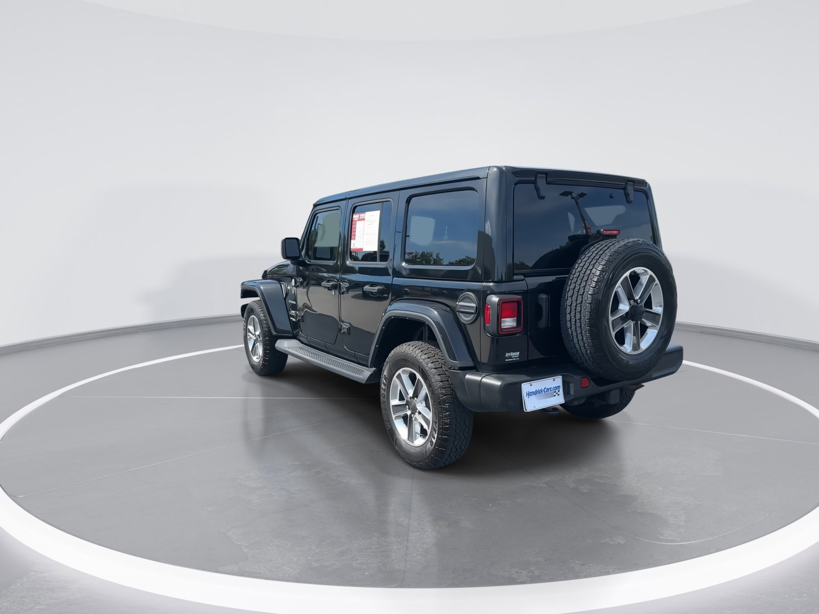 2022 Jeep Wrangler Unlimited Sahara photo 6