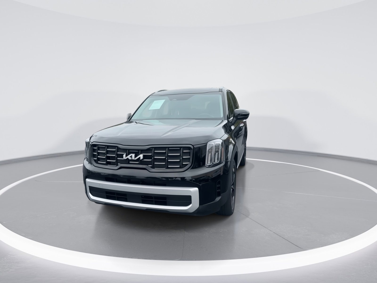 2025 Kia Telluride S photo 3