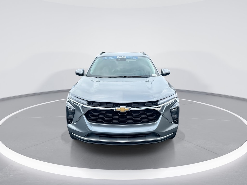 Certified 2025 Chevrolet Trax LT SUV