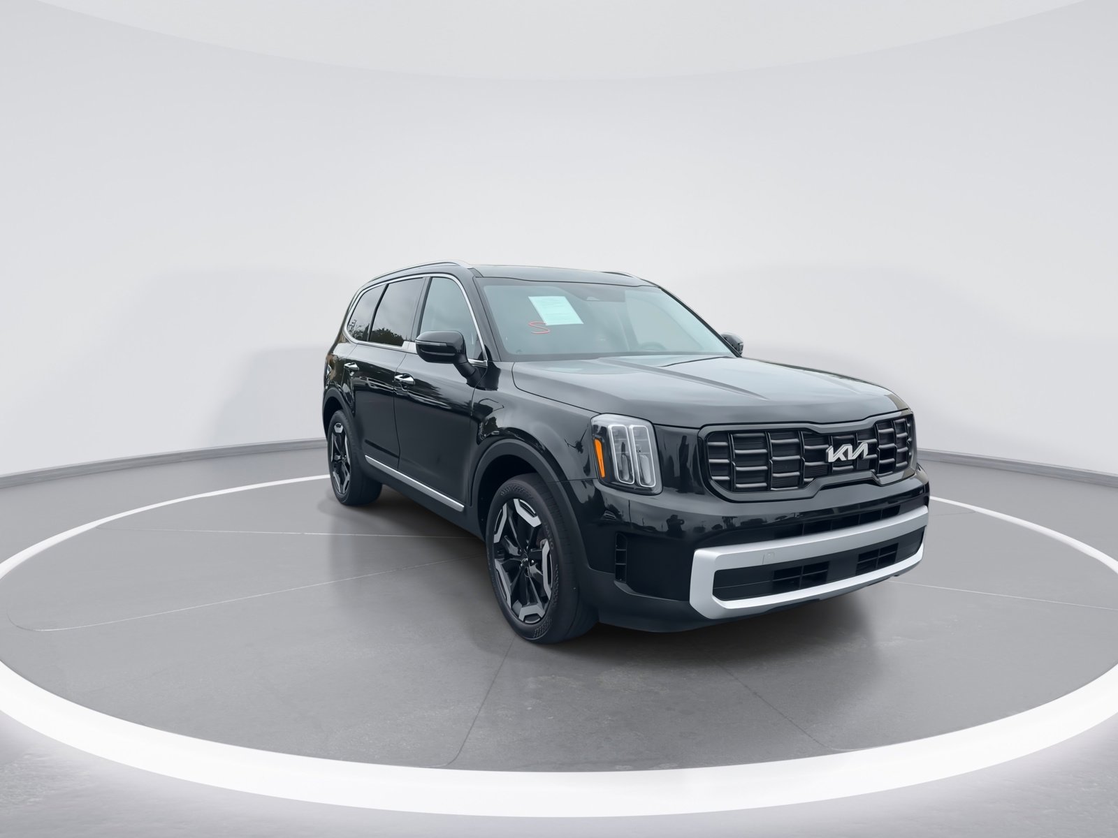 2025 Kia Telluride S photo 2