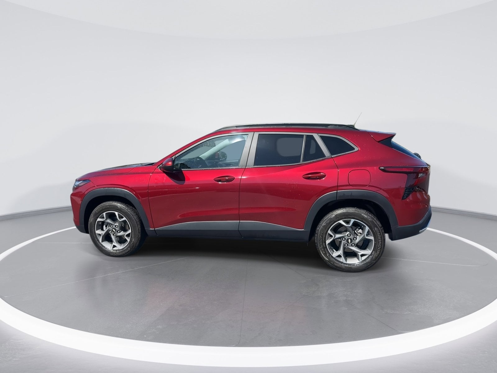 2024 Chevrolet Trax LT photo 6