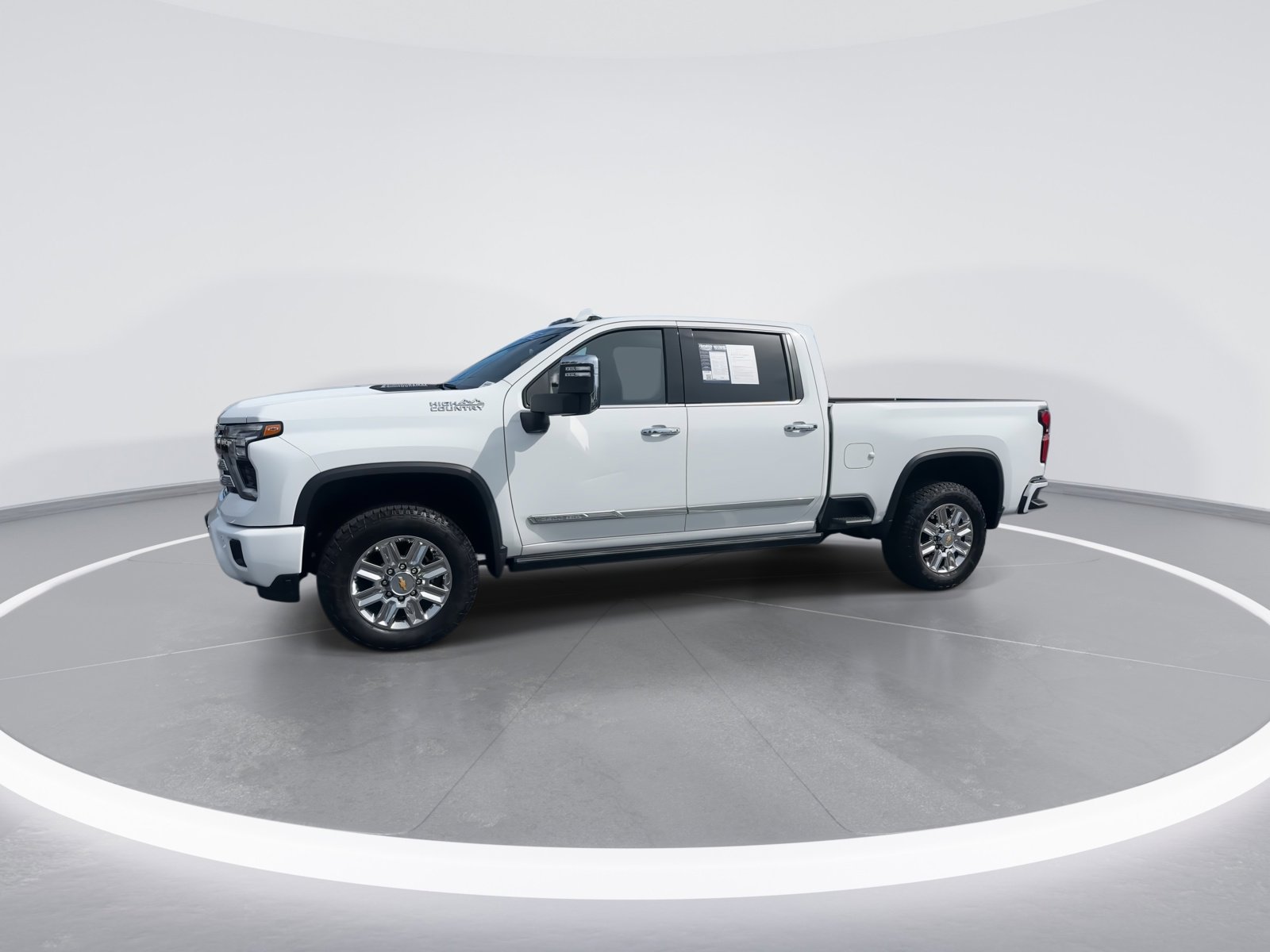 2026 Chevrolet Silverado 2500HD High Country photo 4