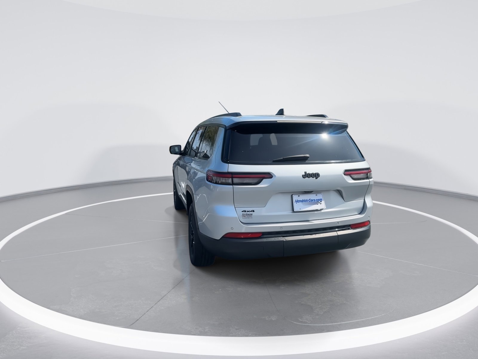 2024 Jeep Grand Cherokee L Altitude photo 3