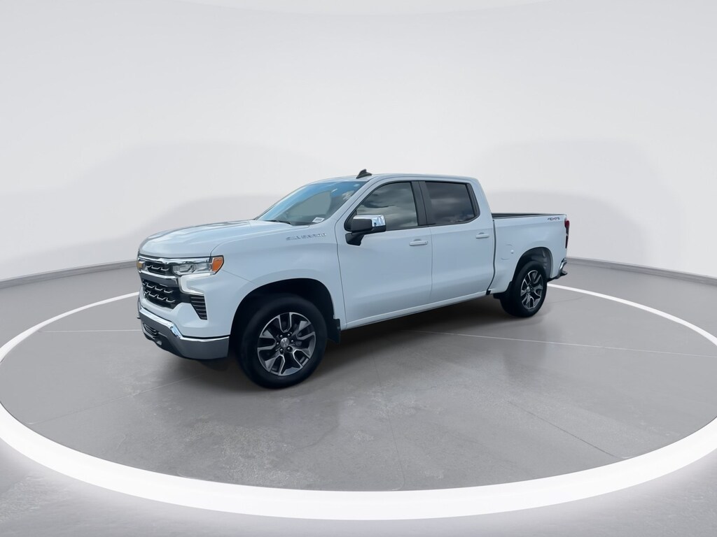 Used 2024 Chevrolet Silverado 1500 LT Pickup