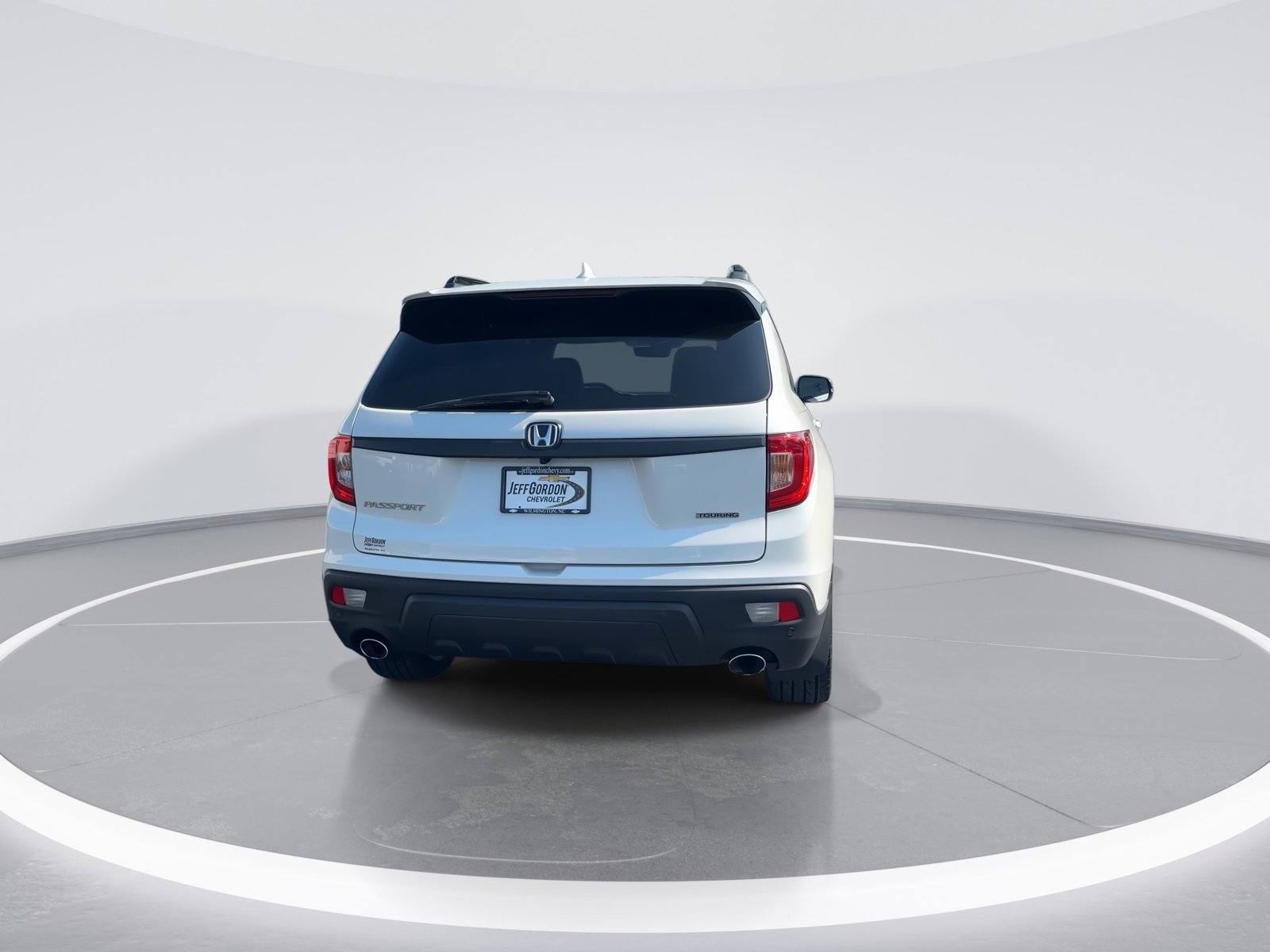 2021 Honda Passport Touring photo 3