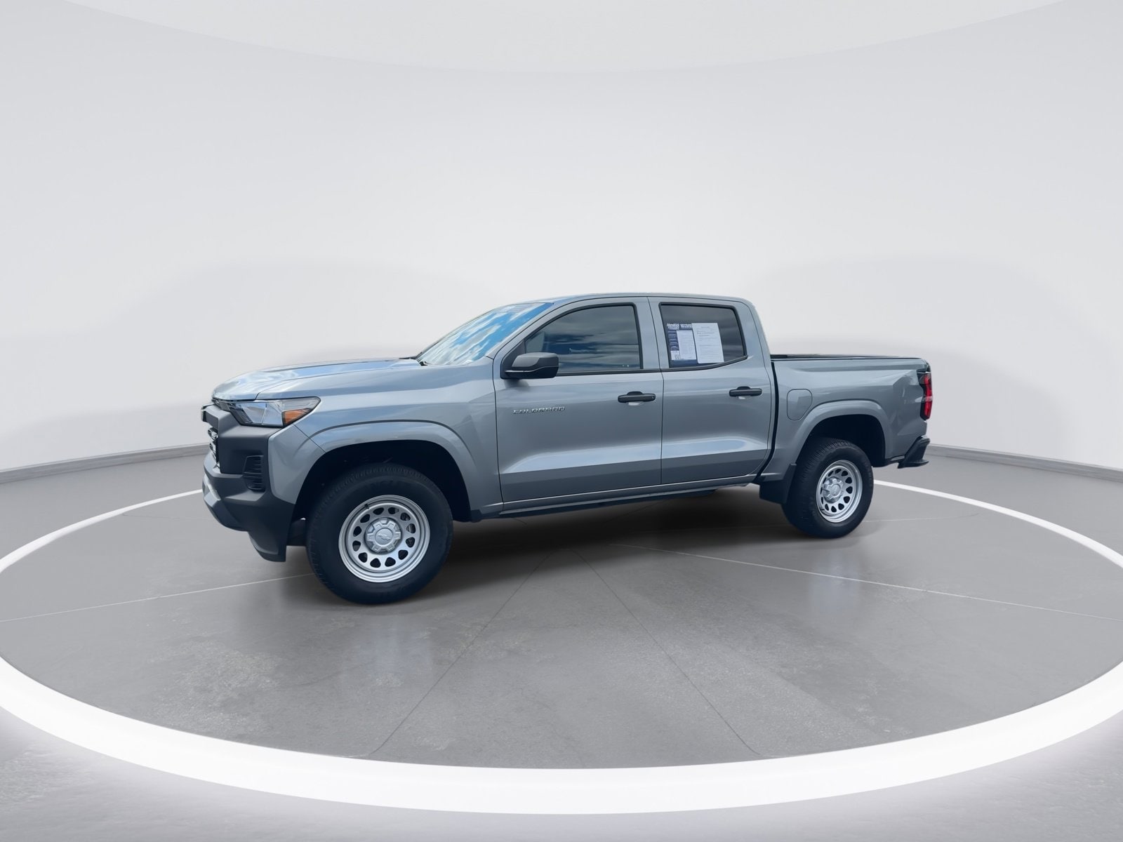 2024 Chevrolet Colorado 2WD Work Truck photo 4