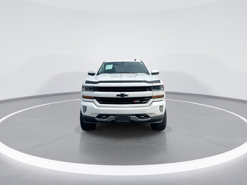 Used 2017 Chevrolet Silverado 1500 LT Pickup
