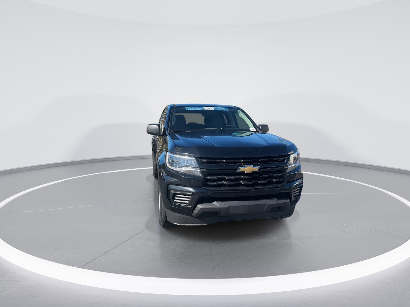 2022 Chevrolet Colorado 2WD Work Truck photo 2