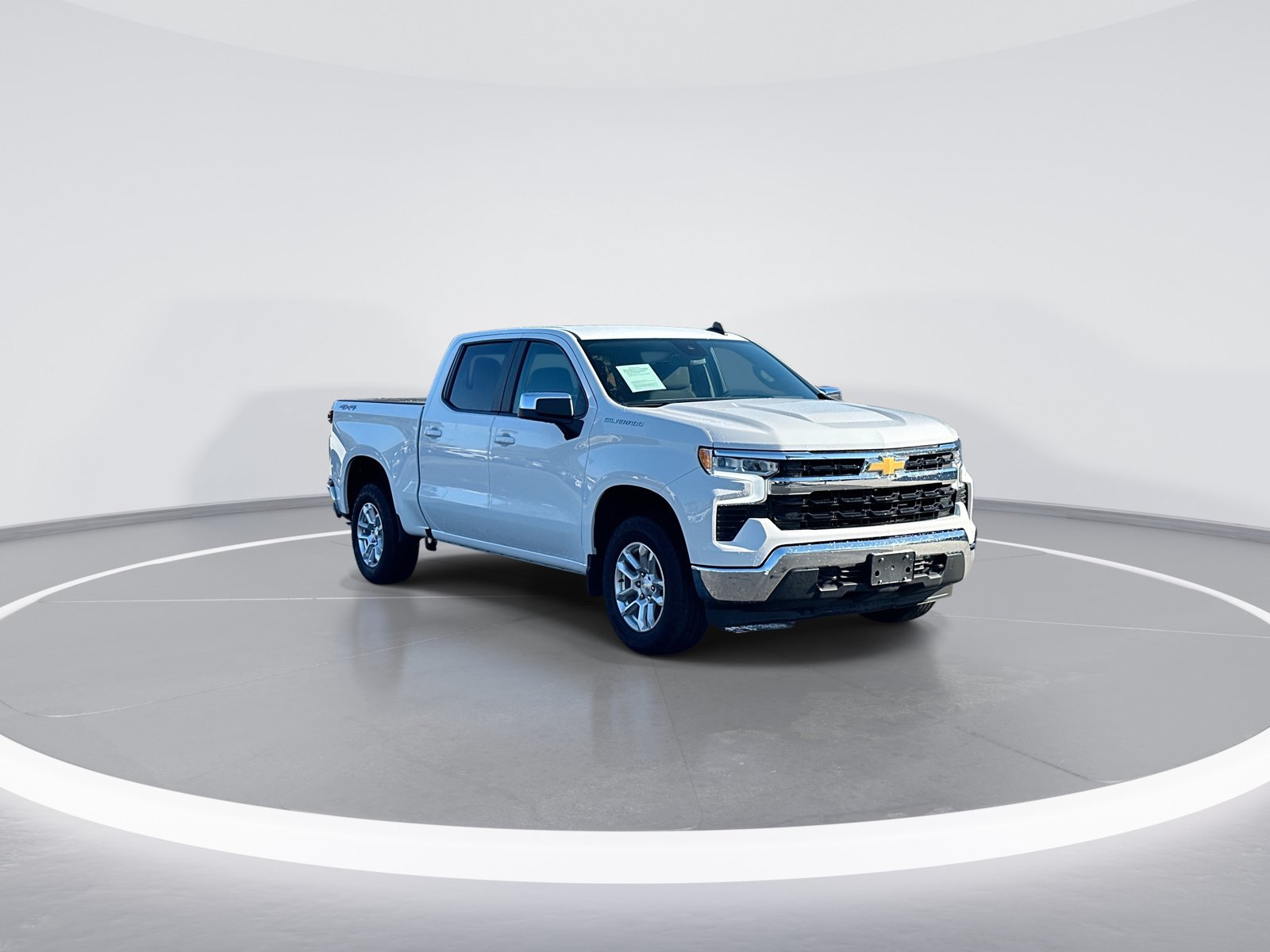 Used 2024 Chevrolet Silverado 1500 LT Pickup