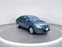 2016 Nissan Versa SV Sedan