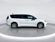 2025 Chrysler Pacifica Select Minivan