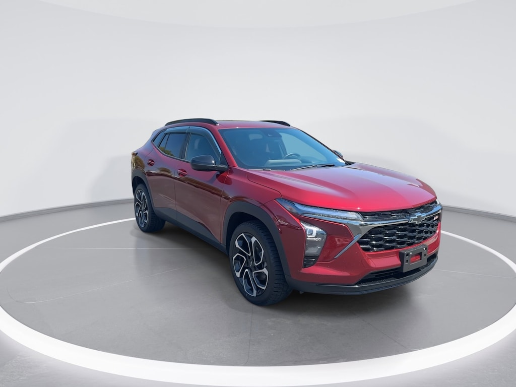 Used 2025 Chevrolet Trax 2RS SUV