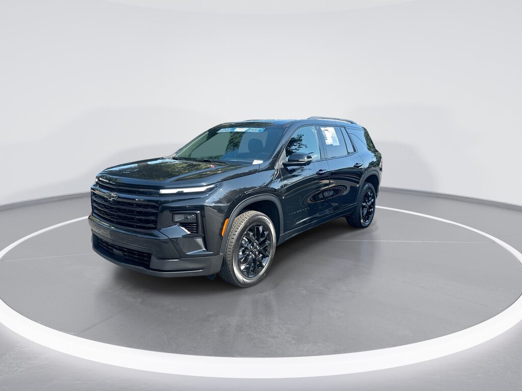 Used 2024 Chevrolet Traverse AWD LT SUV