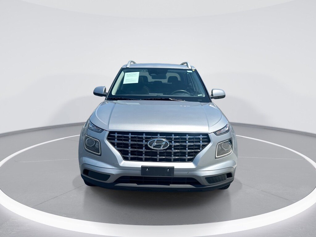 Used 2025 Hyundai Venue SEL SUV