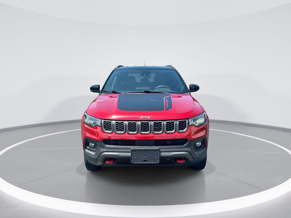 Used 2025 Jeep Compass Trailhawk SUV