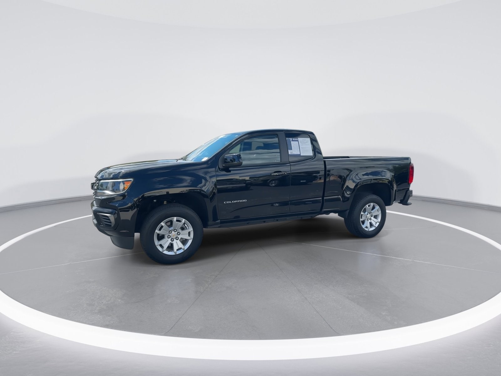 2022 Chevrolet Colorado 2WD LT photo 4