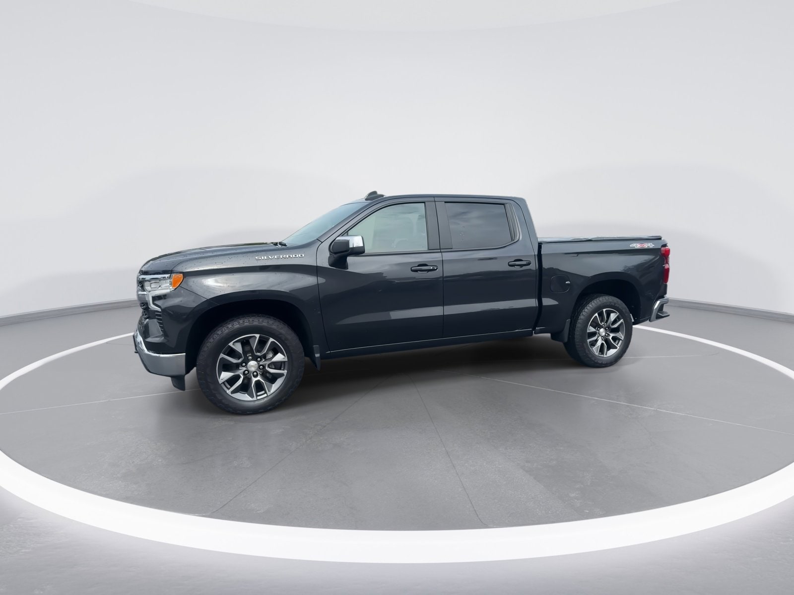 2023 Chevrolet Silverado 1500 LT (2FL) photo 5