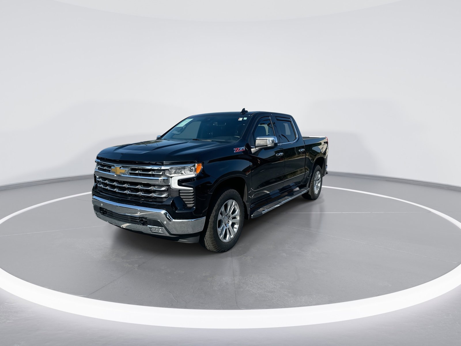 2023 Chevrolet Silverado 1500 LTZ photo 5