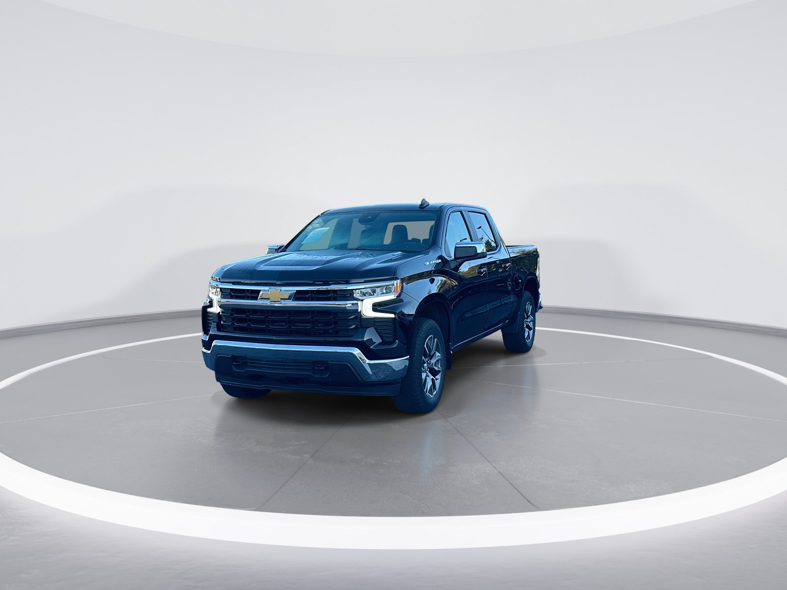 Used 2024 Chevrolet Silverado 1500 LT Pickup