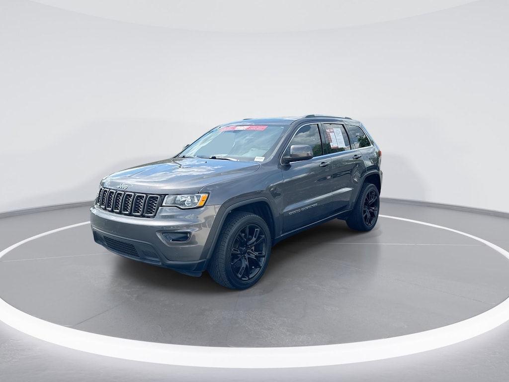 Used 2019 Jeep Grand Cherokee Laredo E SUV