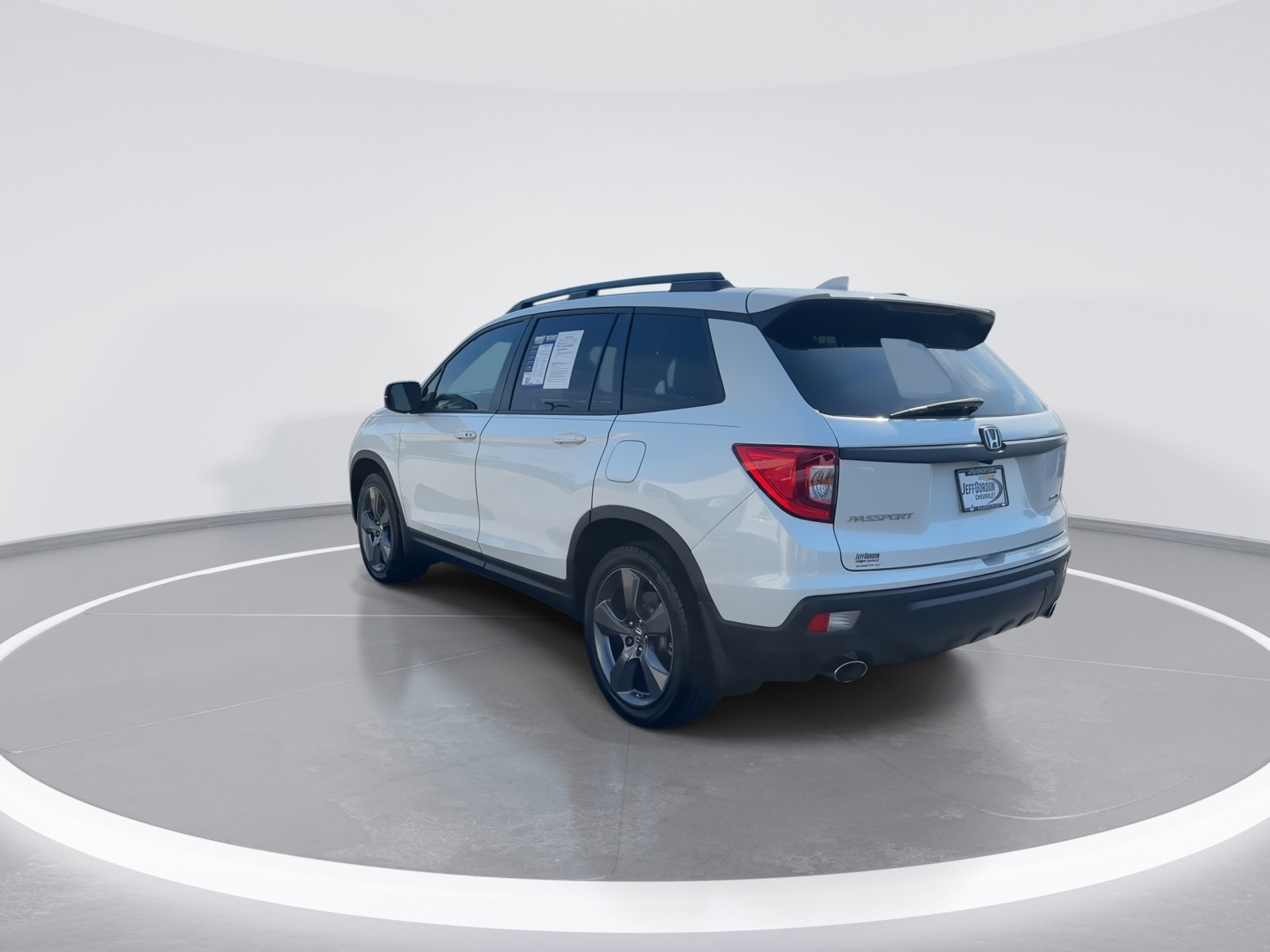 2021 Honda Passport Touring photo 6