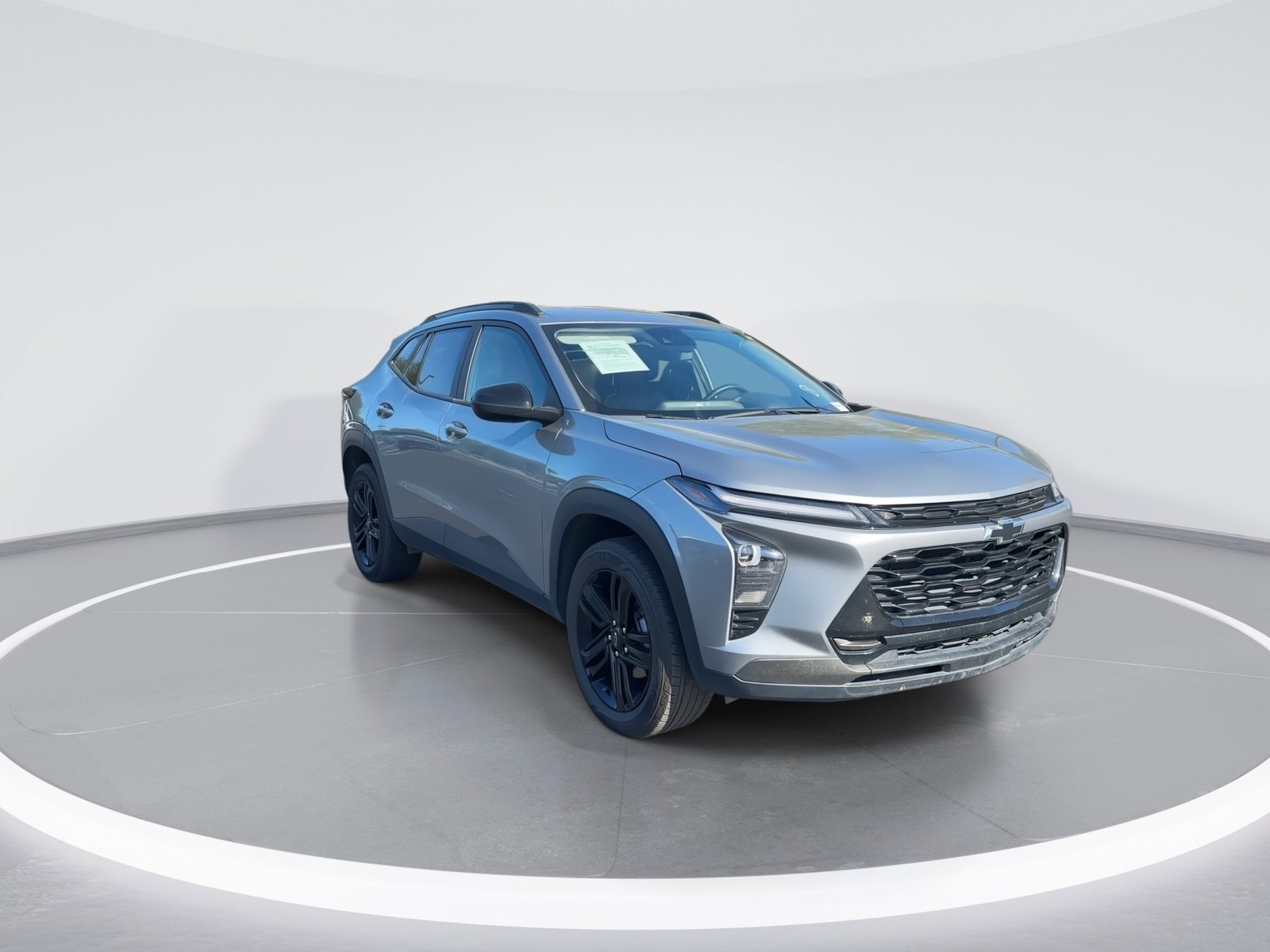 2025 Chevrolet Trax ACTIV photo 2