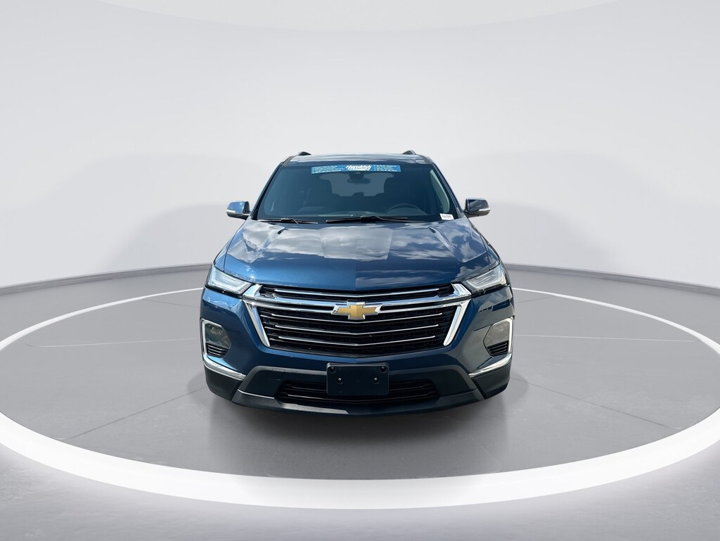 Used 2023 Chevrolet Traverse LT Cloth SUV