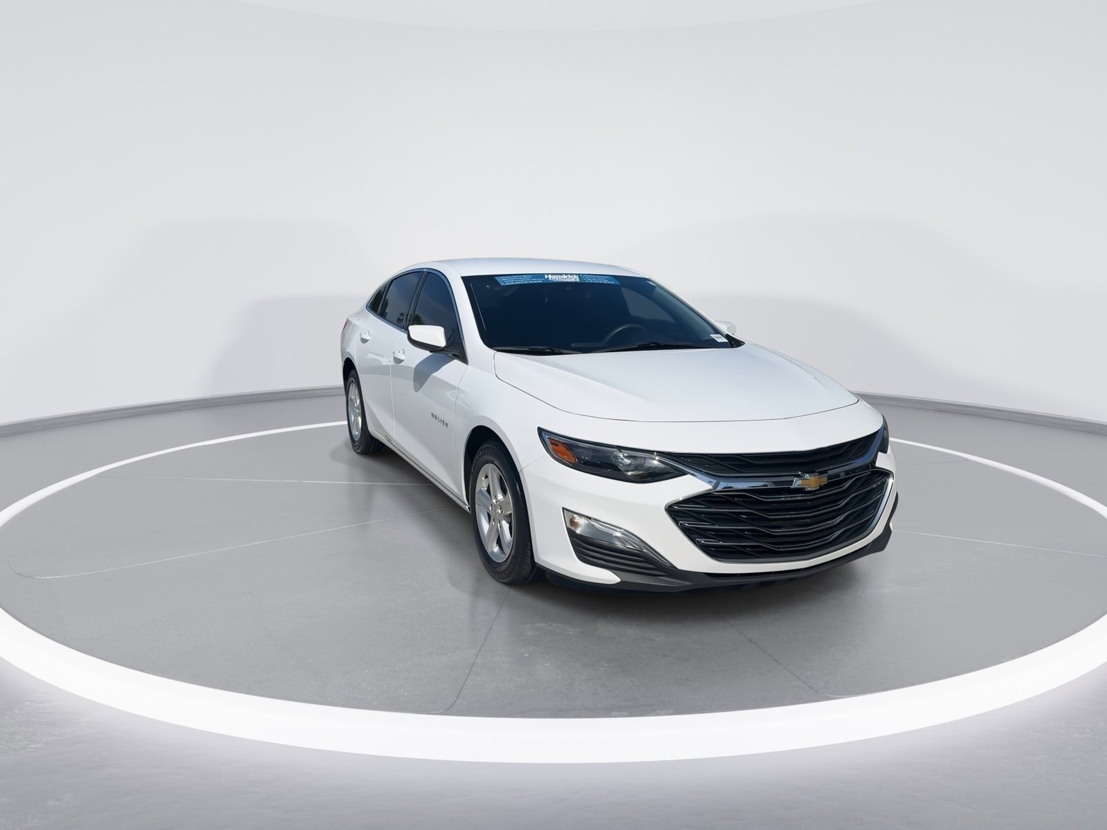 2024 Chevrolet Malibu LS photo 2
