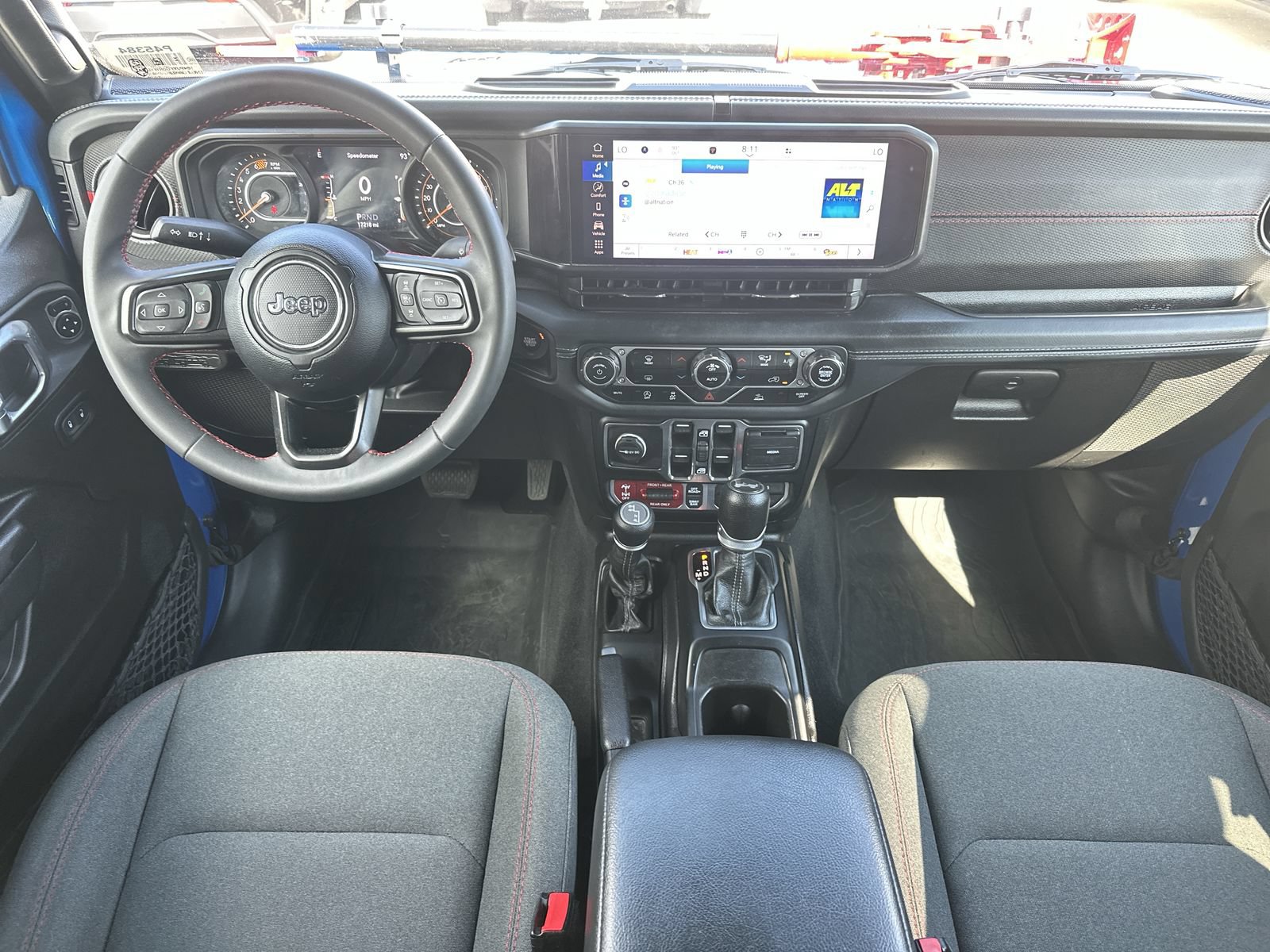 Photo 18