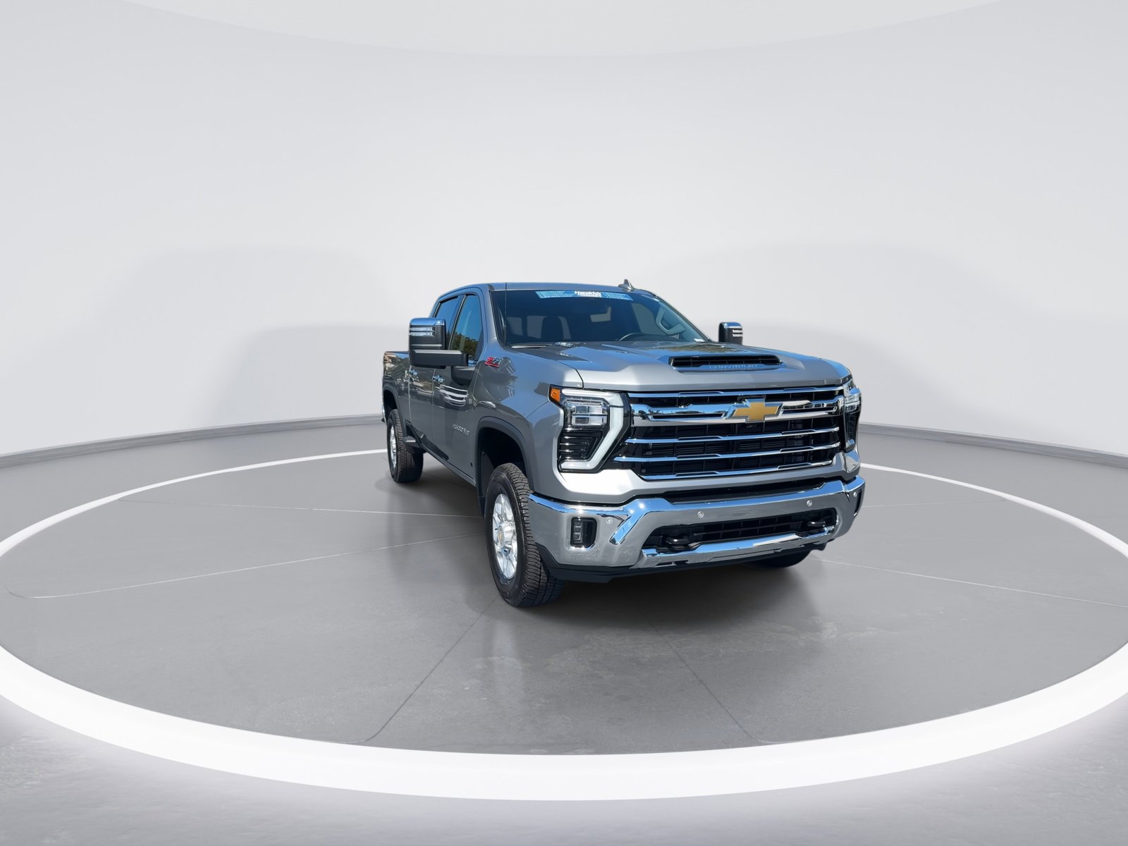 2025 Chevrolet Silverado 2500HD LTZ photo 2