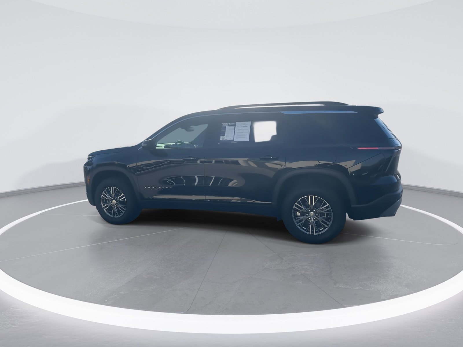 2025 Chevrolet Traverse FWD LT photo 5