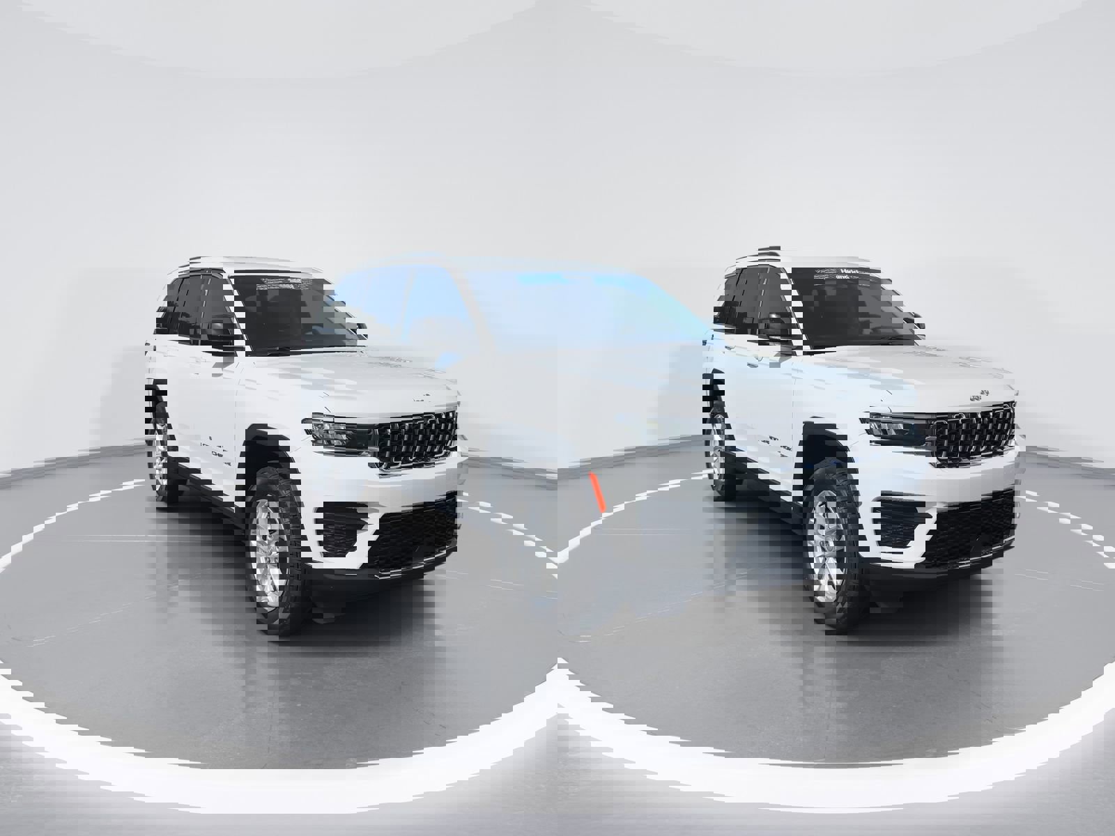 Used 2023 Jeep Grand Cherokee Laredo with VIN 1C4RJHAG0PC669294 for sale in Wilmington, NC