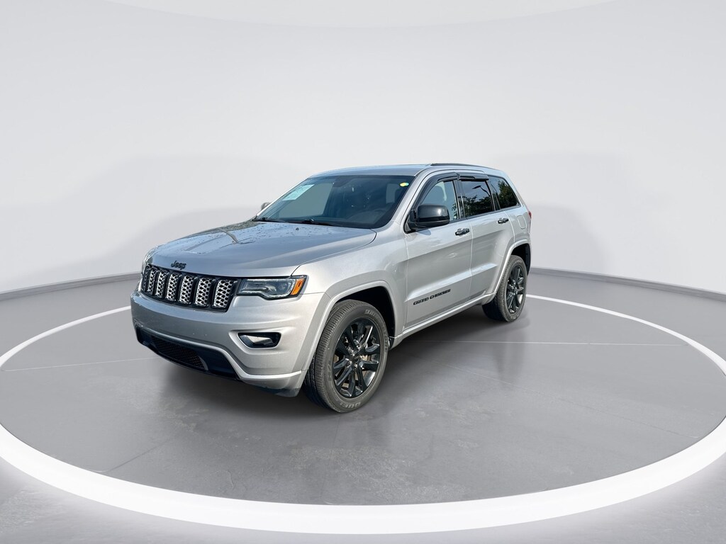 Used 2021 Jeep Grand Cherokee Laredo X 4x4 SUV